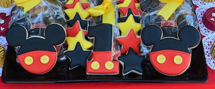 Mickey mouse birthday party theme